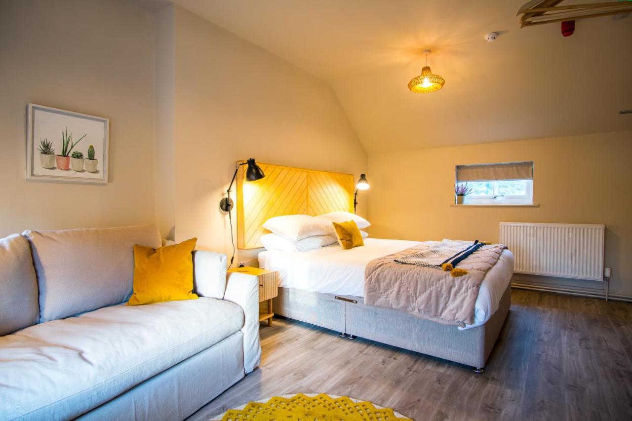Exelby Green Dragon Bed and breakfast 3*